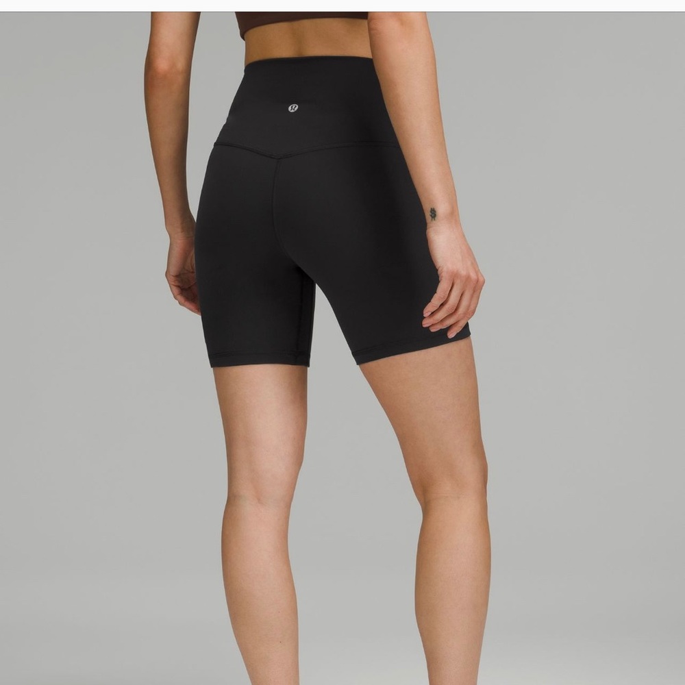 Lululemon Wunder high rise 6” short